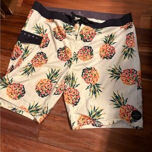 Rip Curl Pineapple Print Board Shorts Swim Trunks Size 38 🍍